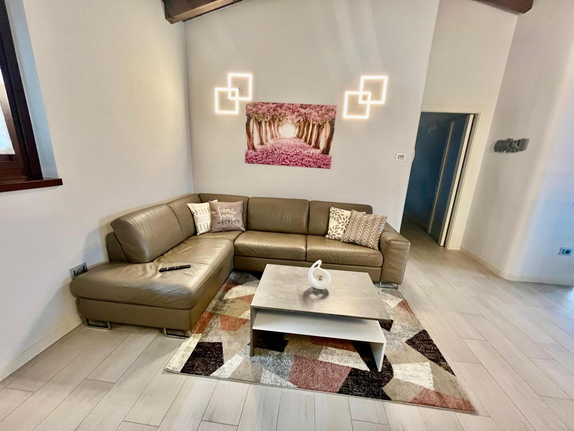 Il Bacio Del Sole Apartman Lovere Kültér fotó