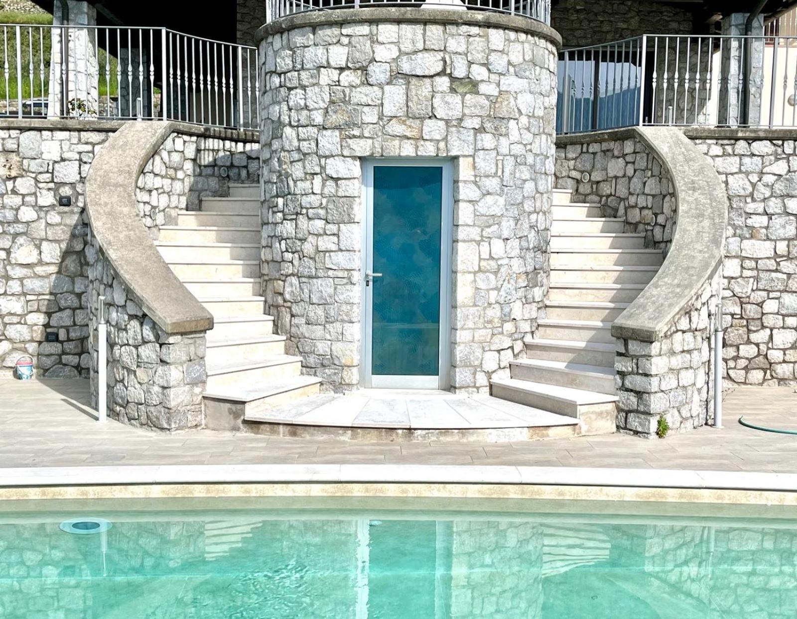 Il Bacio Del Sole Apartman Lovere Kültér fotó